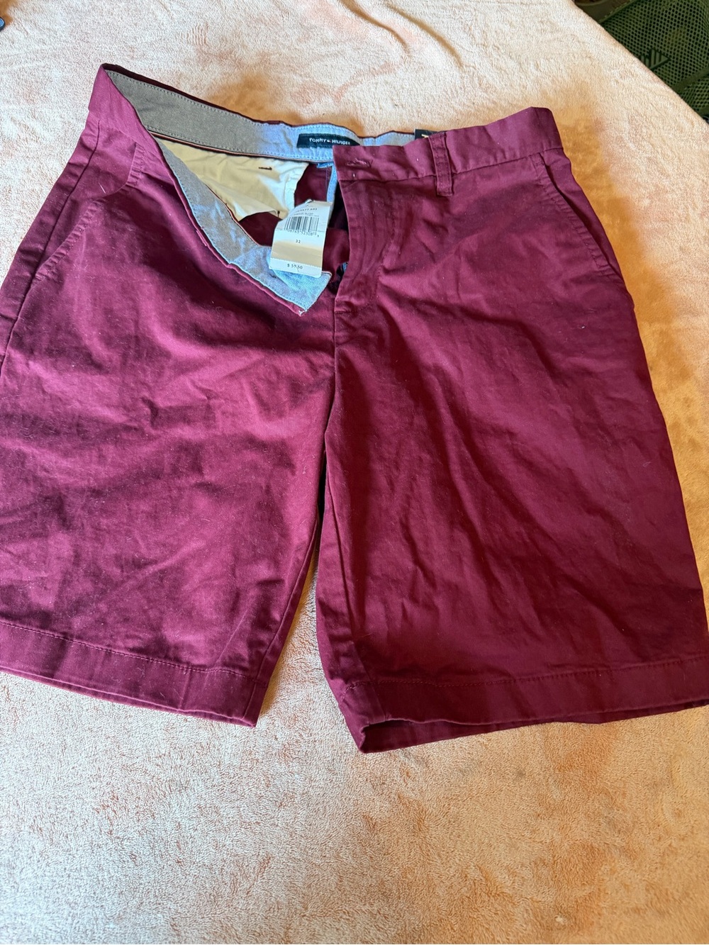 Tommy Hilfiger Men's Burgundy Flat-Front Chino Shorts